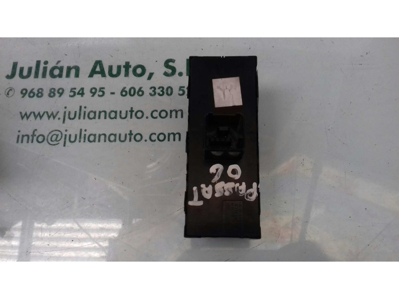 Recambio de mando elevalunas delantero izquierdo para volkswagen passat variant (3c5) v6 fsi highline 4motion referencia OEM IAM