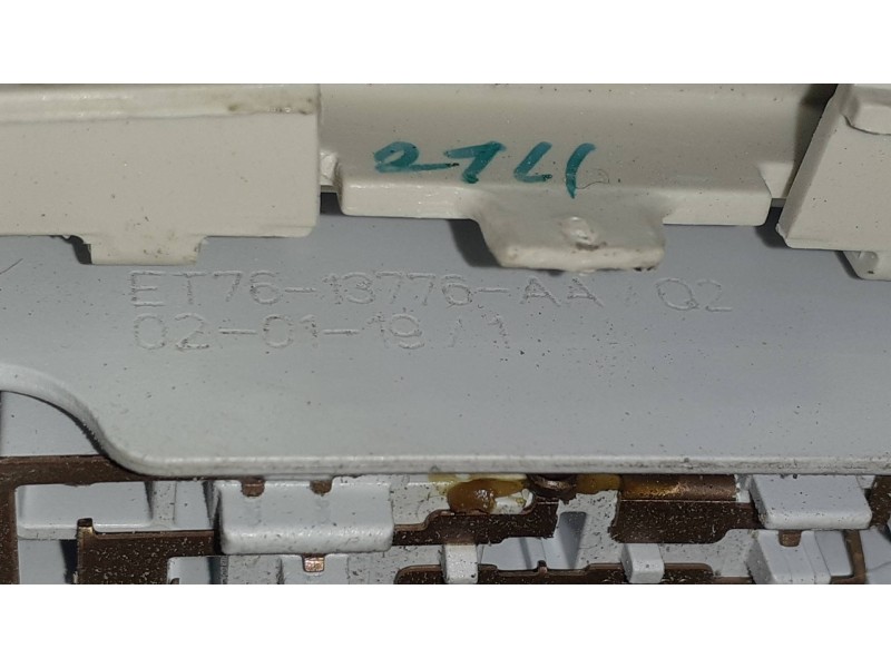 Recambio de luz interior para ford ecosport (cr6) titanium referencia OEM IAM ET7613776AA 168459 168461