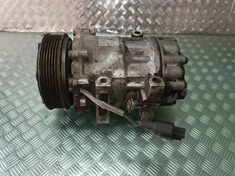 Recambio de compresor aire acondicionado para ford focus berlina (cap) trend referencia OEM IAM 3M5H19D629 SD7V16 SANDEN