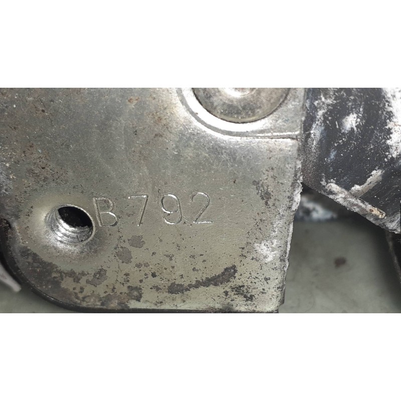 Recambio de cerradura puerta delantera derecha para fiat bravo (198) 1.6 16v dynamic multijet (77kw) referencia OEM IAM B792  