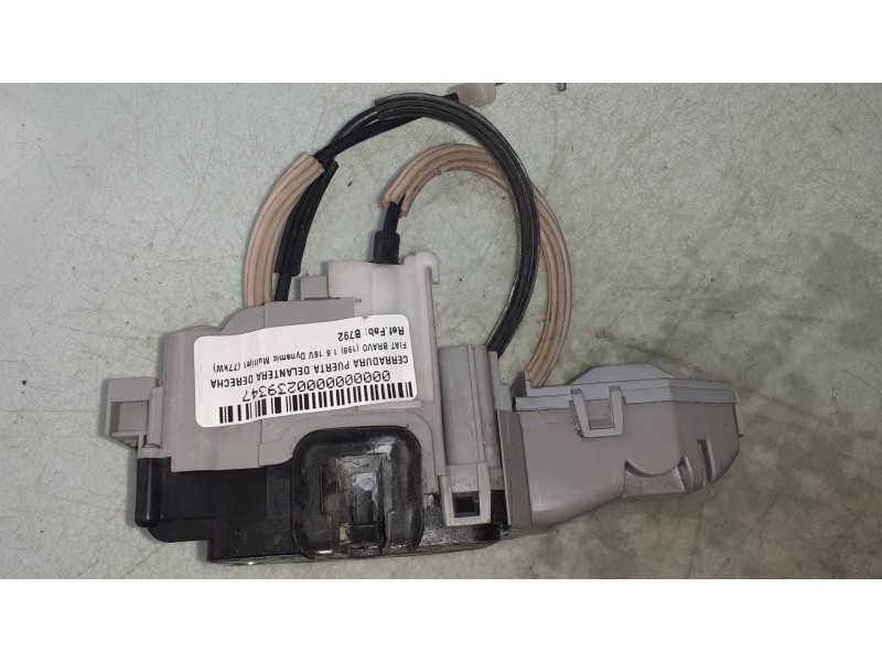 Recambio de cerradura puerta delantera derecha para fiat bravo (198) 1.6 16v dynamic multijet (77kw) referencia OEM IAM B792  