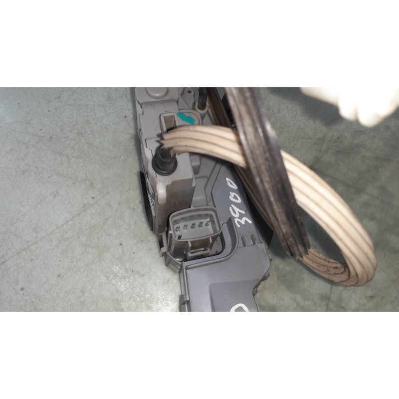 Recambio de cerradura puerta delantera derecha para fiat bravo (198) 1.6 16v dynamic multijet (77kw) referencia OEM IAM B792  