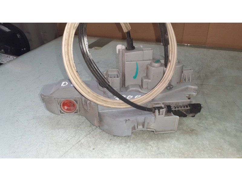 Recambio de cerradura puerta delantera derecha para fiat bravo (198) 1.6 16v dynamic multijet (77kw) referencia OEM IAM B792  