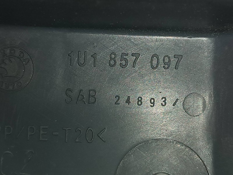 Recambio de guantera para skoda octavia berlina (1u2) 1.8 20v slx referencia OEM IAM 1U1857097  