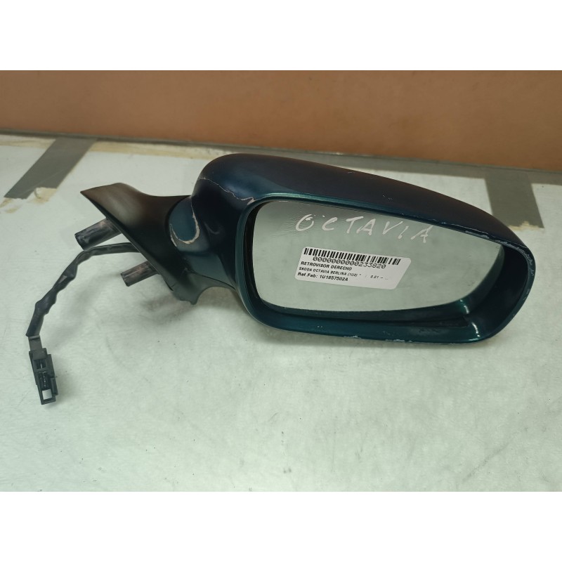 Recambio de retrovisor derecho para skoda octavia berlina (1u2) 1.8 20v slx referencia OEM IAM 1U1857502A  ELECTRICO