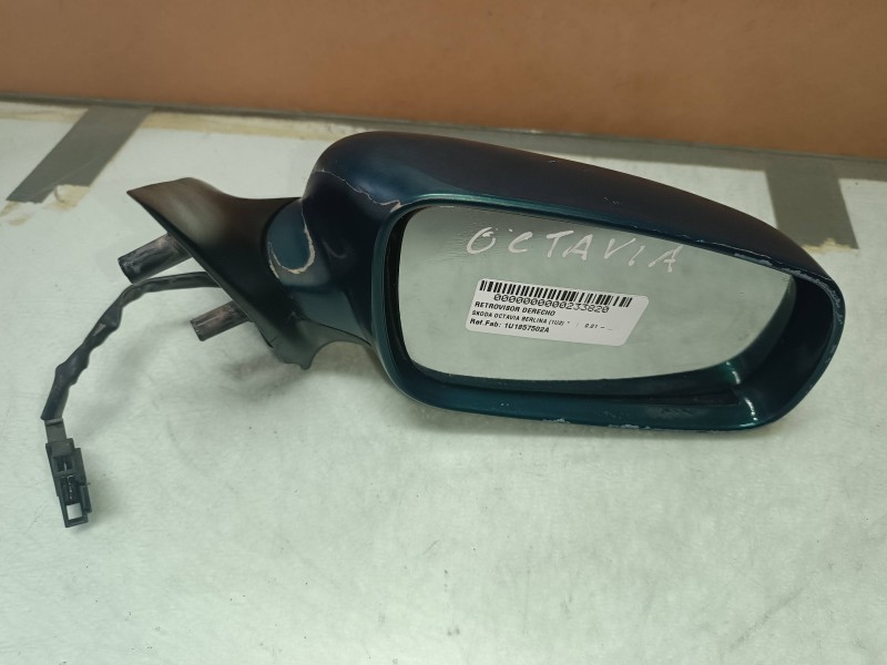 Recambio de retrovisor derecho para skoda octavia berlina (1u2) 1.8 20v slx referencia OEM IAM 1U1857502A  ELECTRICO