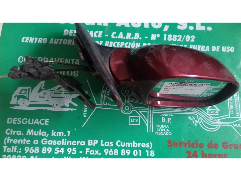 Recambio de retrovisor derecho para seat toledo (1m2) referencia OEM IAM   MANUAL Recambio de retrovisor derecho para seat toledo (1m2) referencia OEM IAM   MANUAL