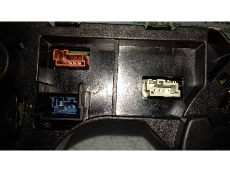 Recambio de mando luces para citroen c4 berlina vtr plus referencia OEM IAM 96644965XT N345657493 VALEO