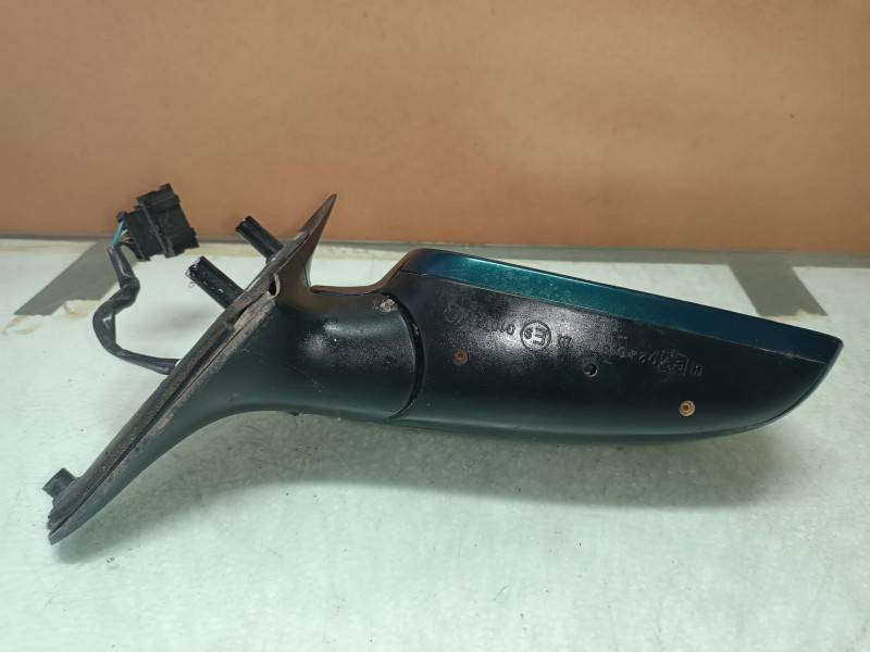 Recambio de retrovisor derecho para skoda octavia berlina (1u2) 1.8 20v slx referencia OEM IAM 1U1857502A  ELECTRICO