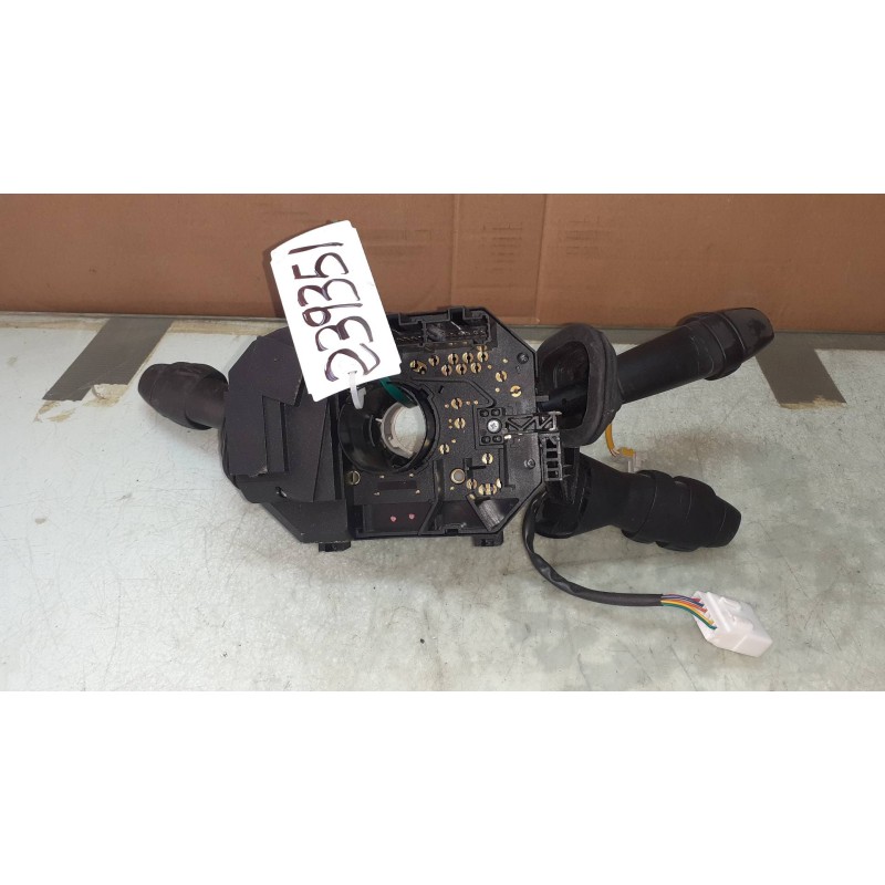 Recambio de mando luces para fiat bravo (198) 1.6 16v dynamic multijet (77kw) referencia OEM IAM 7354871190 B826 