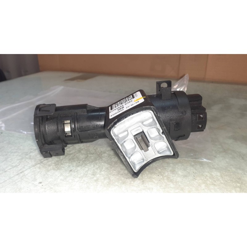 Recambio de conmutador de arranque para fiat bravo (198) 1.6 16v dynamic multijet (77kw) referencia OEM IAM 51793869 B365 