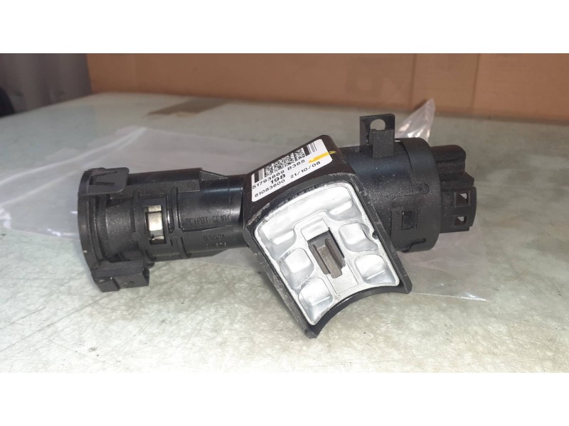 Recambio de conmutador de arranque para fiat bravo (198) 1.6 16v dynamic multijet (77kw) referencia OEM IAM 51793869 B365 