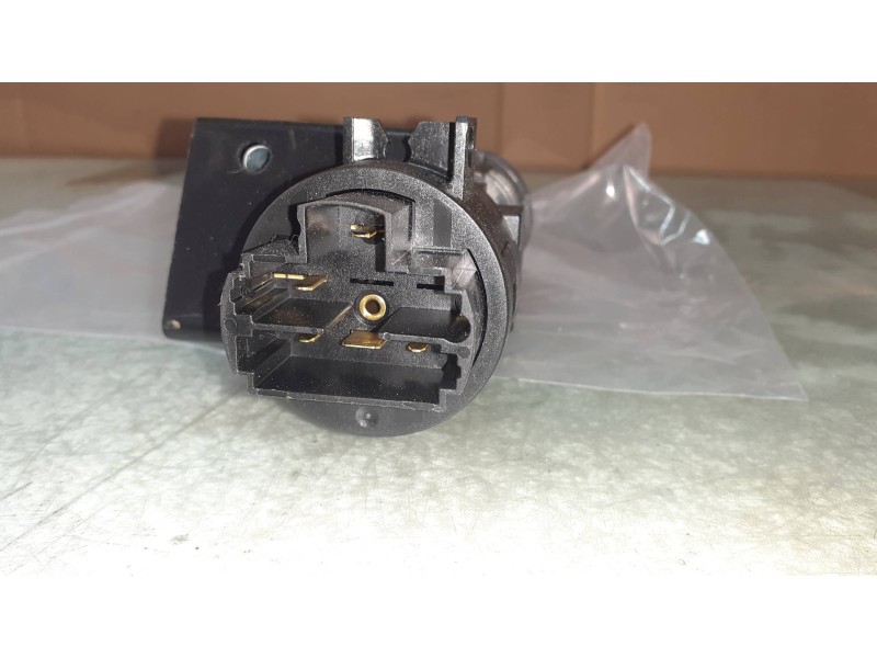 Recambio de conmutador de arranque para fiat bravo (198) 1.6 16v dynamic multijet (77kw) referencia OEM IAM 51793869 B365 