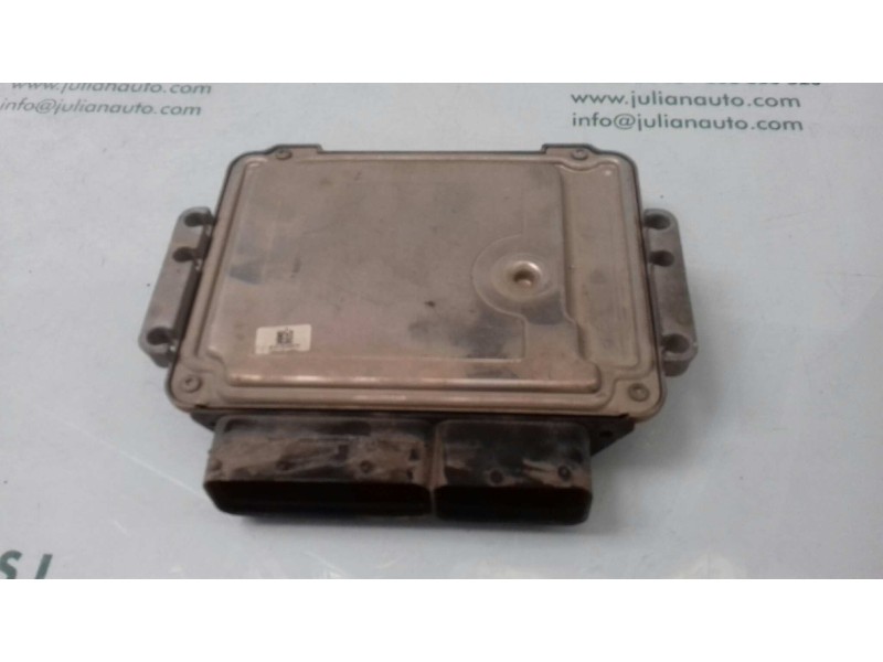 Recambio de centralita motor uce para opel astra h ber. cosmo referencia OEM IAM 98074154 0281014643 BOSCH