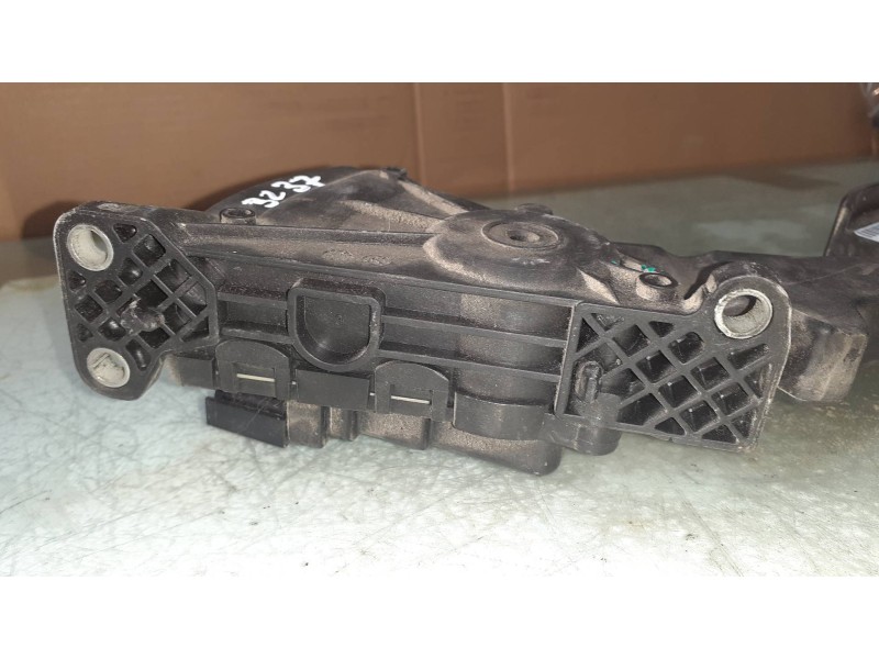 Recambio de pedal acelerador para ford focus lim. (cb4) titanium referencia OEM IAM 4M519F836AK 6PV00864132 FOMOCO