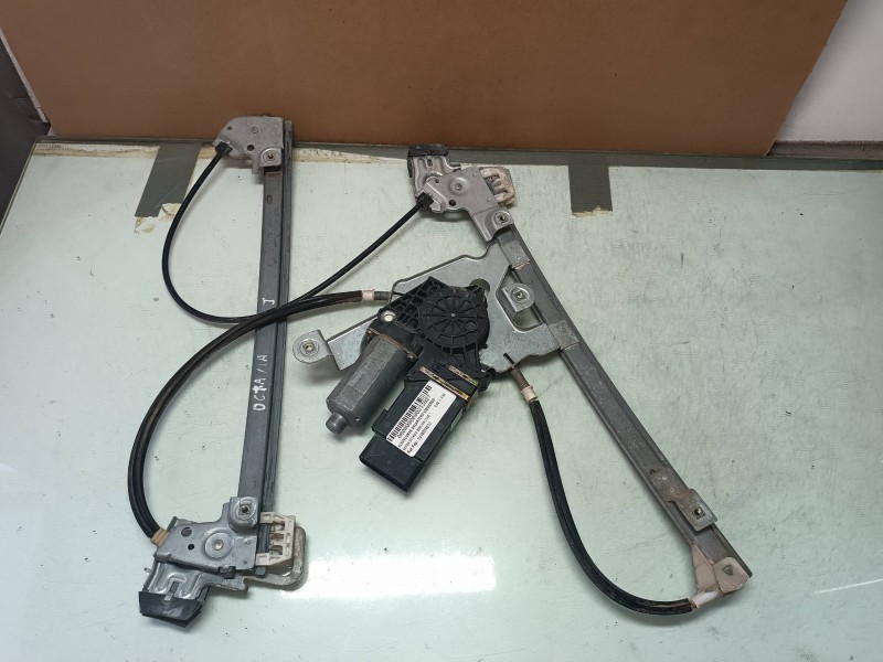 Recambio de elevalunas delantero izquierdo para skoda octavia berlina (1u2) 1.8 20v slx referencia OEM IAM 1U1837401J 101313XXX 