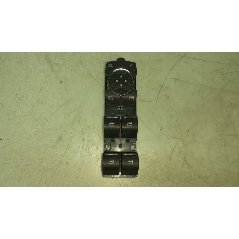 Recambio de mando elevalunas delantero izquierdo para ford ecosport (cr6) titanium referencia OEM IAM DG9T14540CCW 20181116A GMP