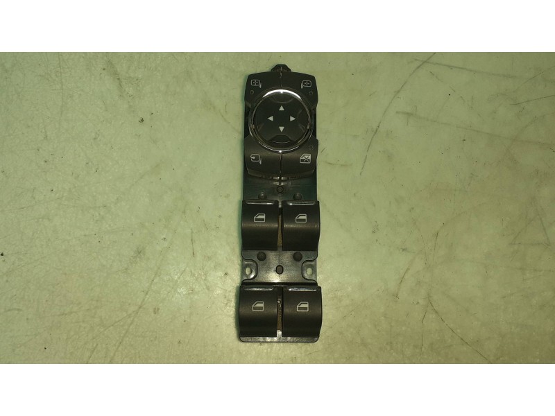 Recambio de mando elevalunas delantero izquierdo para ford ecosport (cr6) titanium referencia OEM IAM DG9T14540CCW 20181116A GMP