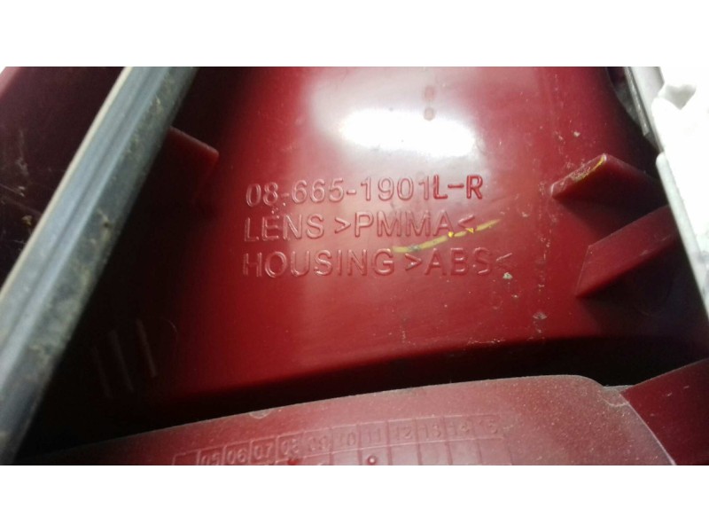 Recambio de piloto trasero izquierdo para skoda fabia (6y2/6y3) classic referencia OEM IAM 02218901  