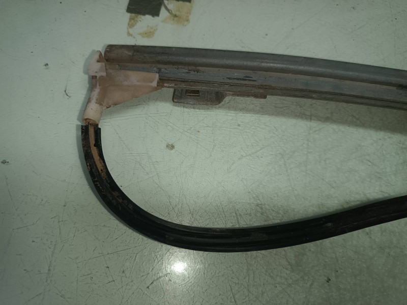 Recambio de elevalunas delantero izquierdo para skoda octavia berlina (1u2) 1.8 20v slx referencia OEM IAM 1U1837401J 101313XXX 