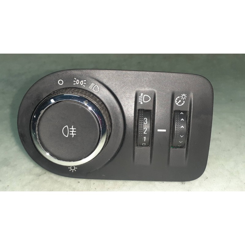 Recambio de mando luces para opel corsa e edition ecoflex referencia OEM IAM 13470443 A178201 GM