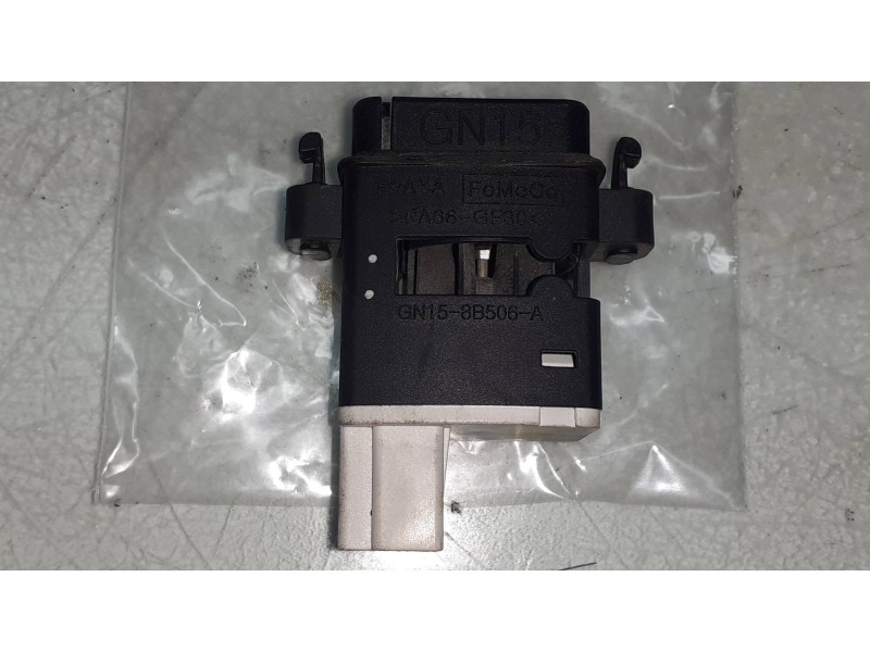 Recambio de sensor para ford ecosport (cr6) titanium referencia OEM IAM GN158B506A FOMOCO SENSOR TEMPERATURA