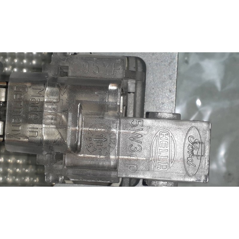 Recambio de luz interior para ford ecosport (cr6) titanium referencia OEM IAM C95YF 152940 CONECTOR 2 PINES