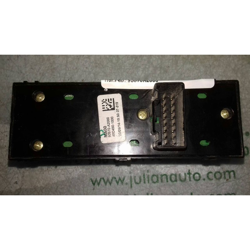 Recambio de mando elevalunas delantero izquierdo para kia cee´d drive referencia OEM IAM 93570A2000 49D4901000 8+8 PINES