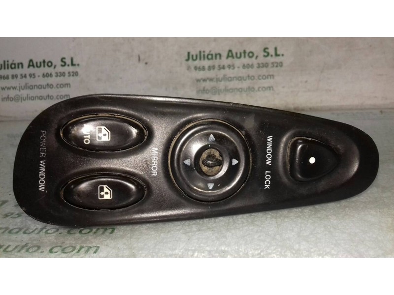 Recambio de mando elevalunas delantero izquierdo para hyundai coupe (j2) 1.6 fx coupe referencia OEM IAM 9357027000A 9357027100B