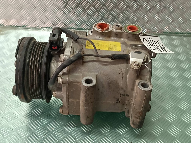 Recambio de compresor aire acondicionado para ford transit connect (tc7) furg. referencia OEM IAM YS4H19D629AC  