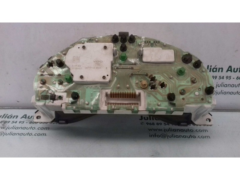 Recambio de cuadro instrumentos para opel tigra 1.4 16v referencia OEM IAM 81117906 90534403 88481709