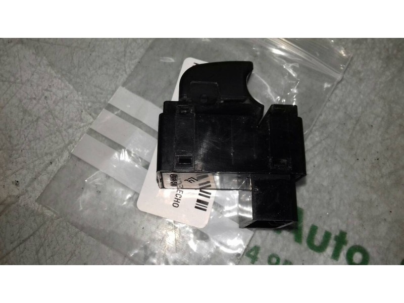 Recambio de mando elevalunas delantero derecho para kia shuma 1.5 ls 4 berlina referencia OEM IAM 4735101000  4+3 PINES