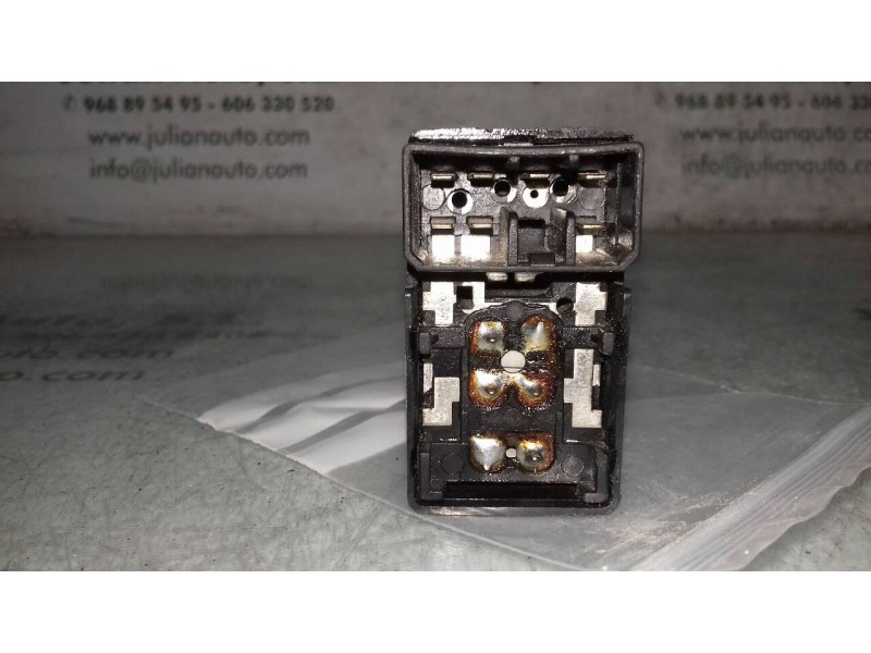 Recambio de mando elevalunas delantero derecho para kia carnival td ls referencia OEM IAM 9807  4+3 PINES