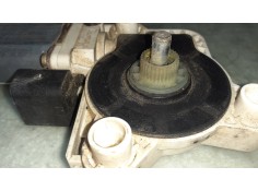 Recambio de motor elevalunas trasero derecho para mercedes-benz clase e (w211) berlina e 270 cdi (211.016) referencia OEM IAM A2 2