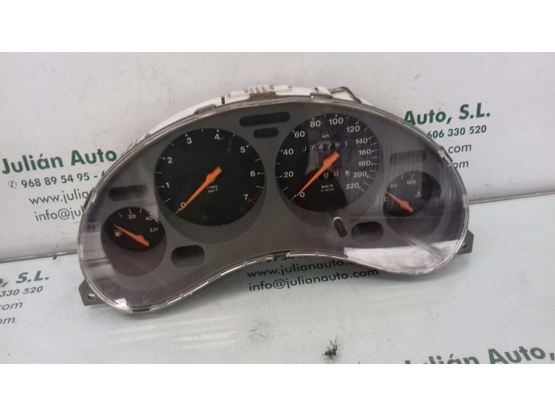 Recambio de cuadro instrumentos para opel corsa b base (e) referencia OEM IAM 81117906 90534403 VDO