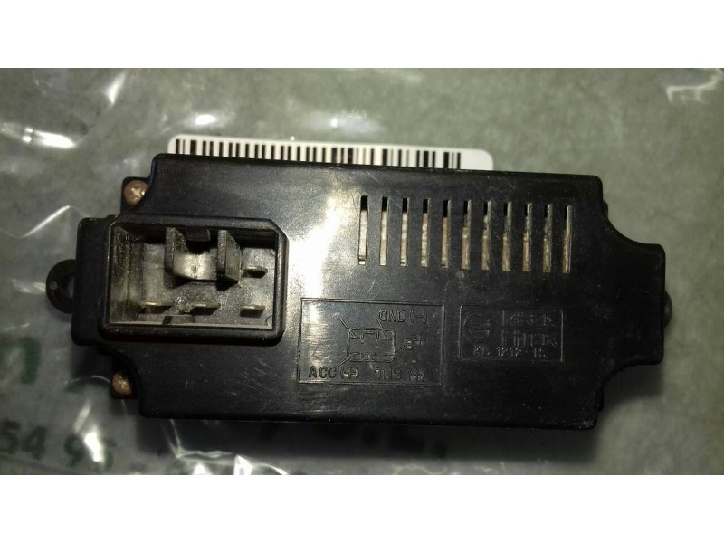 Recambio de pantalla multifuncion para kia shuma 1.8 comfort 5 berlina referencia OEM IAM KC121218  3+1 PINES