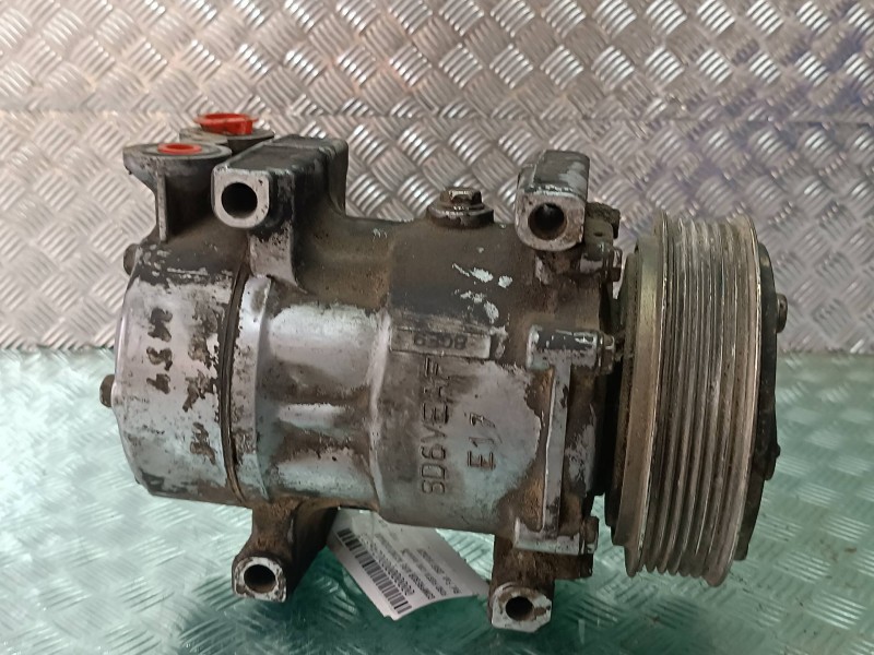 Recambio de compresor aire acondicionado para ford fiesta (cbk) ambiente referencia OEM IAM 2S6119D629AE SD6V12 SANDEN