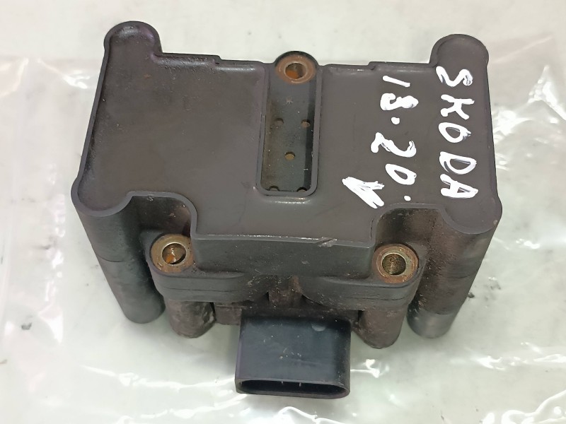 Recambio de bobina encendido para skoda octavia berlina (1u2) referencia OEM IAM 032905106  CONECTOR 4 PINES