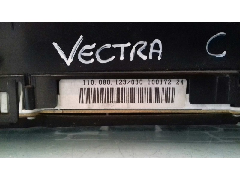 Recambio de cuadro instrumentos para opel vectra c berlina club referencia OEM IAM 13129798DS 110080123030 VDO GM