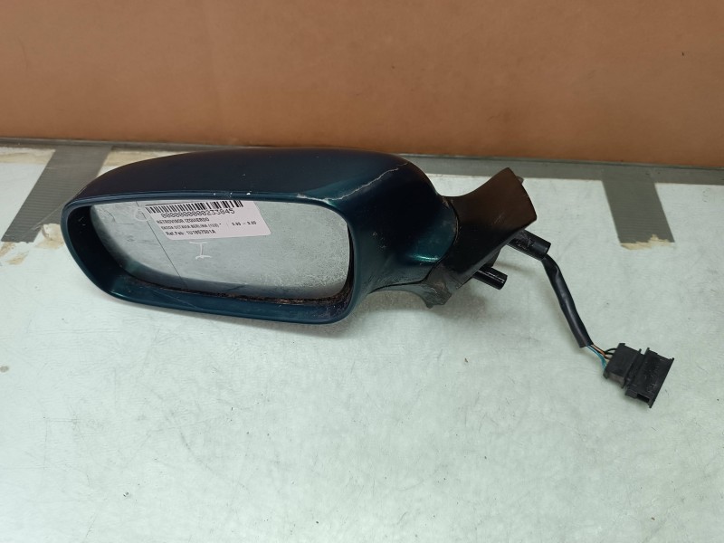 Recambio de retrovisor izquierdo para skoda octavia berlina (1u2) referencia OEM IAM 1U1857501A  ELECTRICO