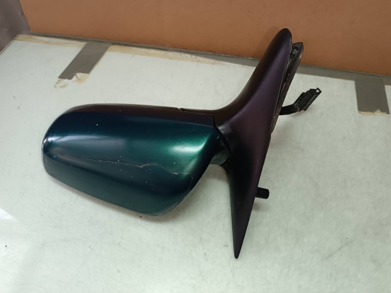 Recambio de retrovisor izquierdo para skoda octavia berlina (1u2) referencia OEM IAM 1U1857501A  ELECTRICO