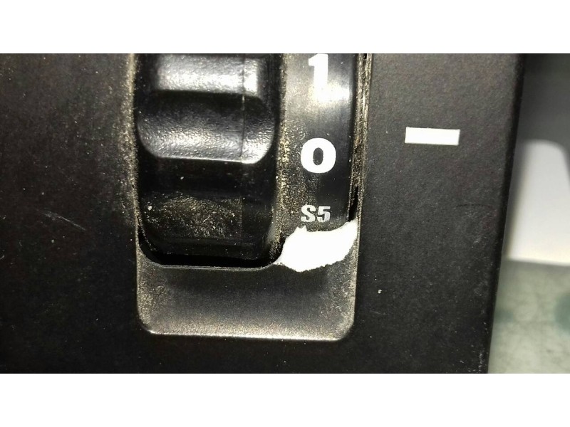 Recambio de mando luces para hyundai galloper 2.5 d. referencia OEM IAM 9337034500 9337022800 4+1 PINES