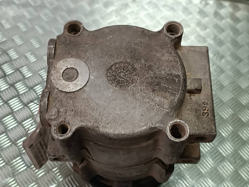 Recambio de compresor aire acondicionado para ford mondeo berlina (gd) ambiente referencia OEM IAM 699048  VALEO