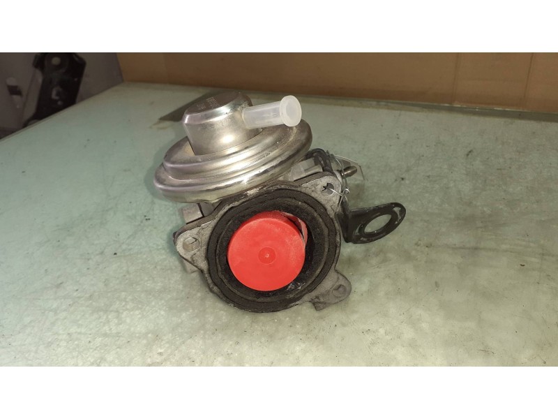 Recambio de valvula egr para seat leon (1m1) signo referencia OEM IAM 038131501E 038129637 