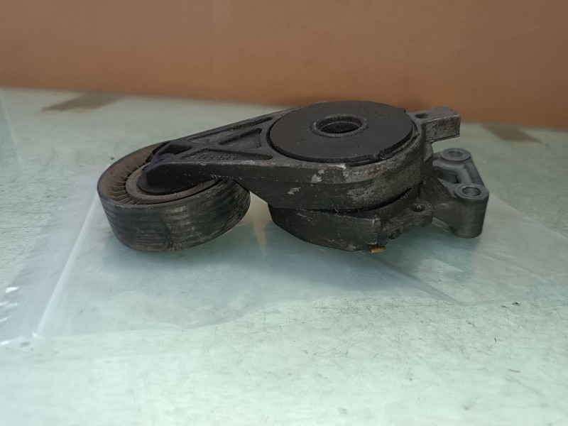 Recambio de tensor correa auxiliar para skoda octavia berlina (1u2) referencia OEM IAM 06A903315D  