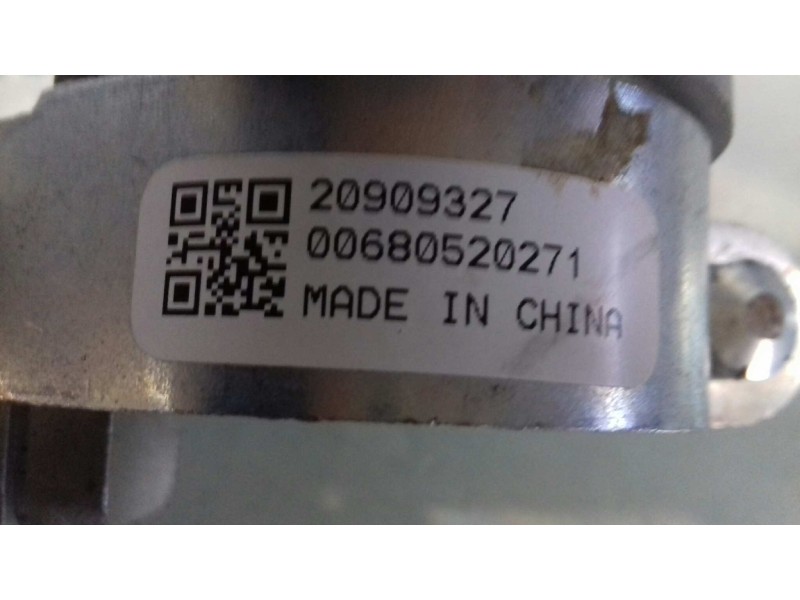 Recambio de centralita motor uce para opel insignia berlina edition referencia OEM IAM 0281017105 55576906 KIT - BOSCH