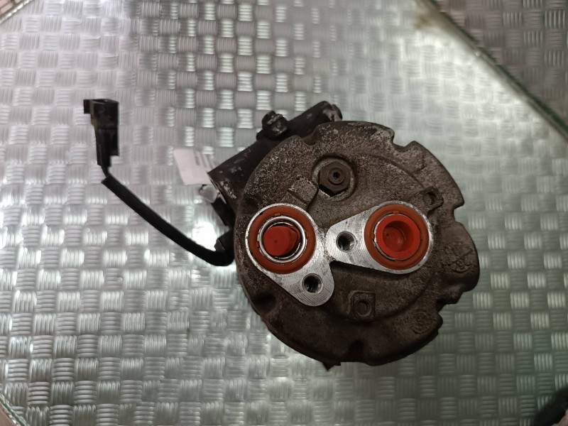 Recambio de compresor aire acondicionado para ford focus berlina (cap) ghia referencia OEM IAM 4M5W19D629AF  