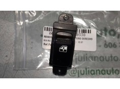 Recambio de mando elevalunas delantero derecho para kia rio 1.5 crdi ex1 referencia OEM IAM 935811G000  5+2 PINES