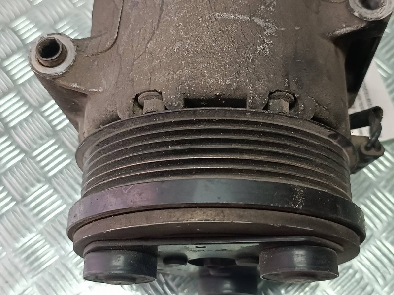 Recambio de compresor aire acondicionado para ford focus berlina (cap) ghia referencia OEM IAM 4M5W19D629AF  