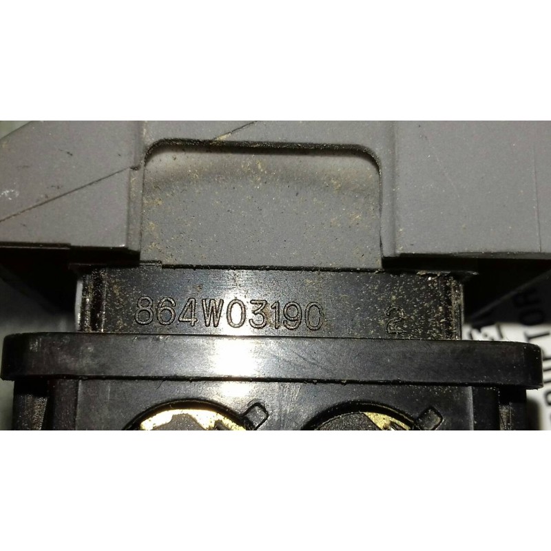 Recambio de interruptor para kia carens 2.0 crdi ex monovolumen referencia OEM IAM 50725M 4+2 PINES LIMPIA TRASERO
